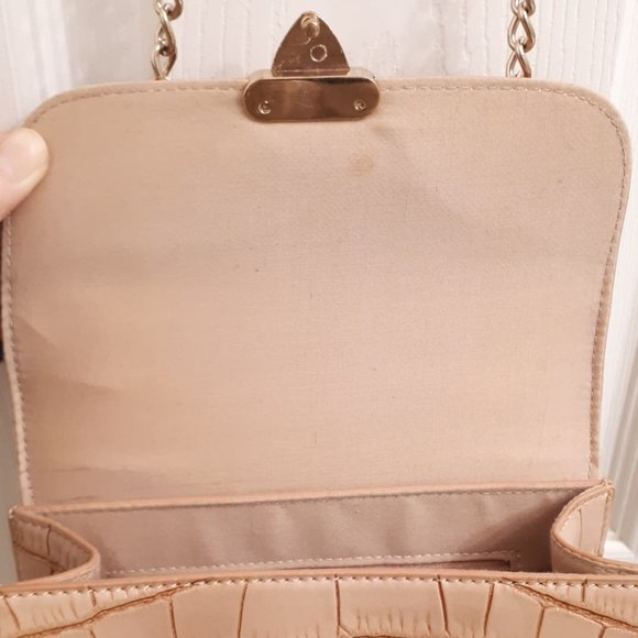 Hibou Pink Crossbody Bag - Picture 11 of 15